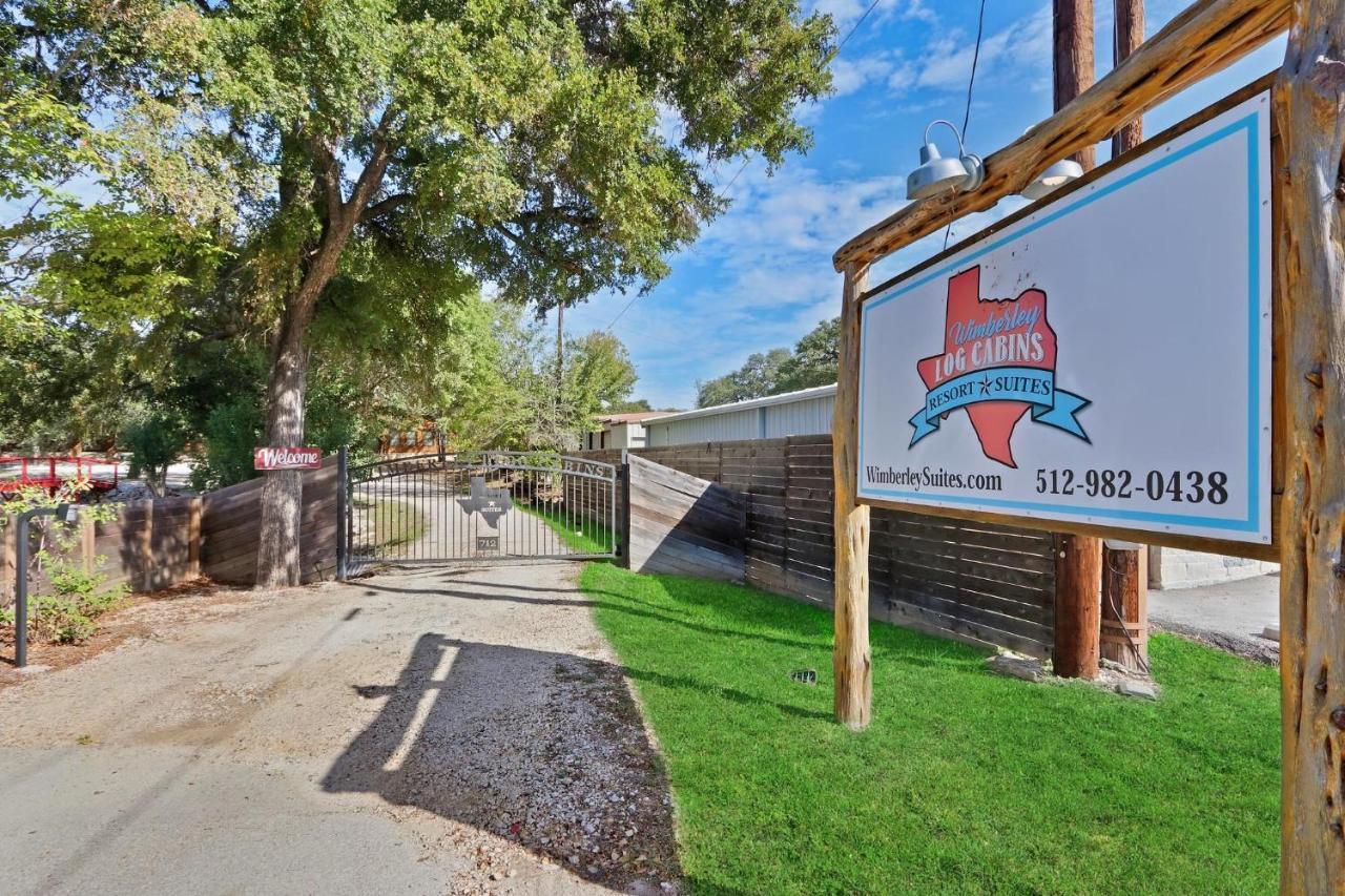 Wimberley Log Cabins Resort And Suites- The Oak Lodge Exterior photo